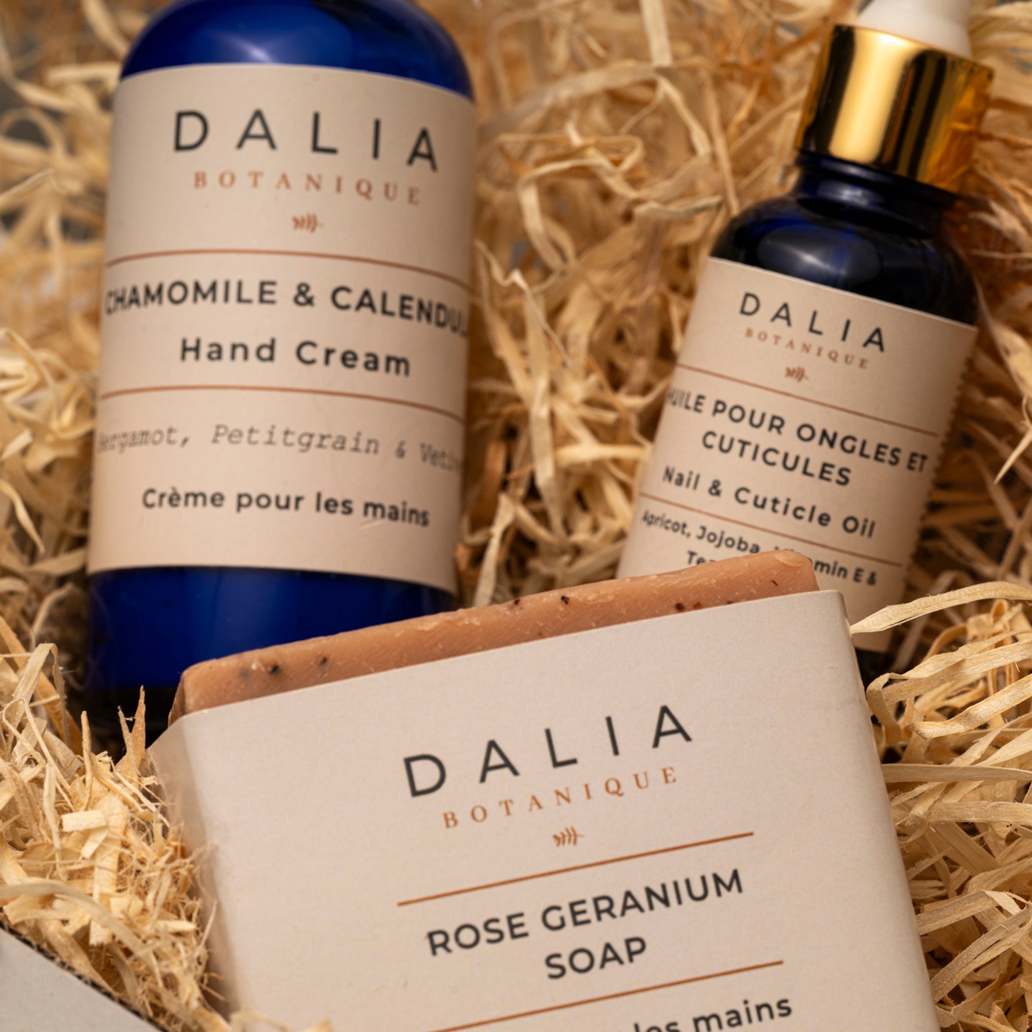 Gardeners hand care by Dalia Botanique